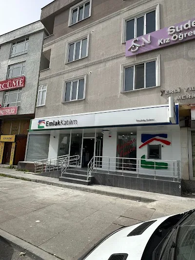 Emlak Katılım Firuzköy Şubesi