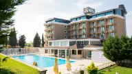 Premier Vista Hotel