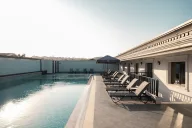 MQ Hotel Suites & SPA