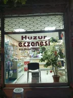 Huzur Eczanesi