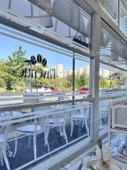 L'avenue Caffe