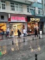 Zeplin Eczanesi