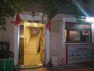 Uçkunlar Pansiyon