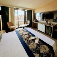 Restwon Suit Hotel