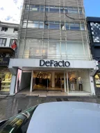DeFacto