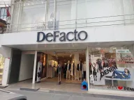 DeFacto