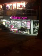Titanic avm