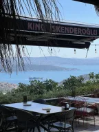 King İskenderoğlu Kahvaltı Terası
