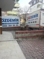 Yunus Eczanesi