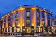 Triton Hotel