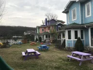 Kemerburgaz Keşfeden Eller Anaokulu