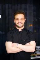 Diş Hekimi Emre Telli
