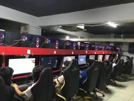 Dinamik internet kafe Game Center