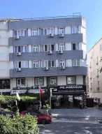 White Crown Apartman ve Yaşam Merkezi