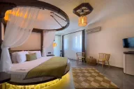 Neo Suit Hotel & Residance