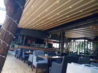 Paradise Cafe
