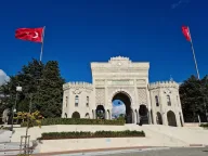 İstanbul Üniversitesi