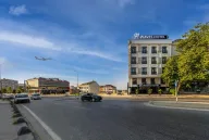 Airport Waves Hotel