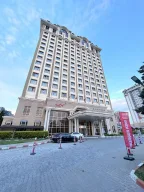 WOW Airport Hotel