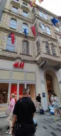 H&M