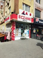 Mutlu Eczanesi