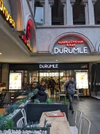 IN Street İstanbul Viaport Venezia AVM Mağazası
