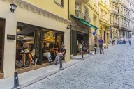 Lattas Cafe Bistro