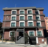 Alabi Hotels