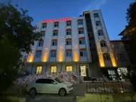 BEŞYOL APART