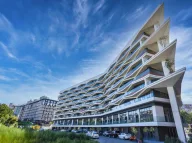 Benesta Residence by NEW INN