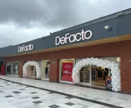 DeFacto