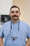 Diş Hekimi Murat Yelol