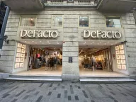 DeFacto