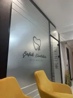 Diş Hekimi Şafak Kantekin