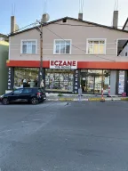 Yeni Merkez Eczanesi
