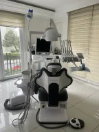 Diş Hekimi Eşkan Eminferzane